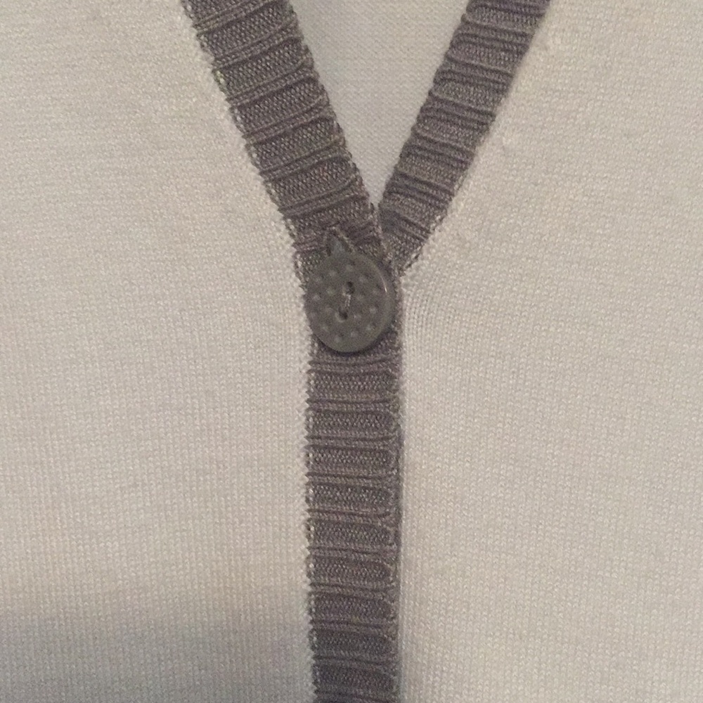Cardigan - Picture 2 of 3